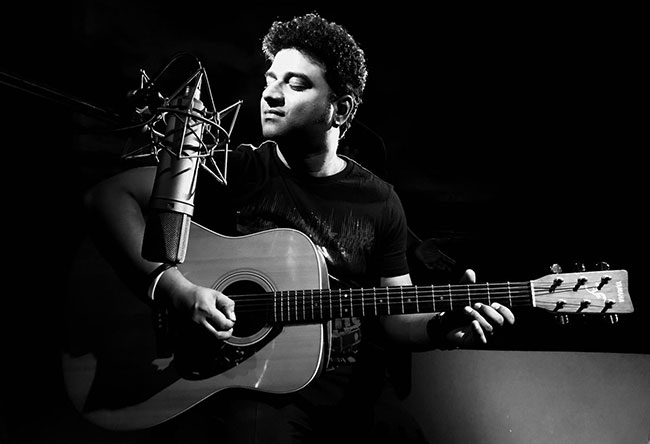 పవన్28 కి దేవి రికార్డు రెమ్యూనరేషన్