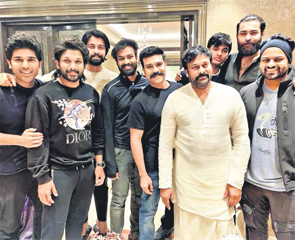 మెగా టీమ్ లో నంబర్-1 ఎవరు?