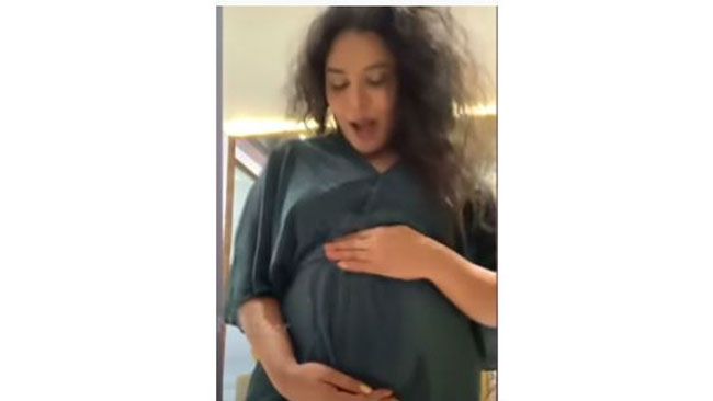 తల్లి కాబోతున్న యాంకర్ హరితేజ..!