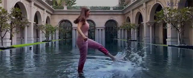 కాజల్ సెలబ్రేటింగ్ లైఫ్..