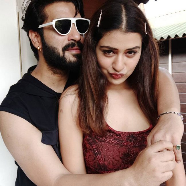 2021 NYE ట్రీట్.. బోయ్ ఫ్రెండ్ తో పాయల్ చిలౌట్