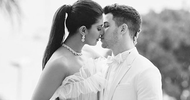 ఆయనకు `ఇబ్బందికరమైన` పడకగది అలవాటు ఉంది!- పీసీ