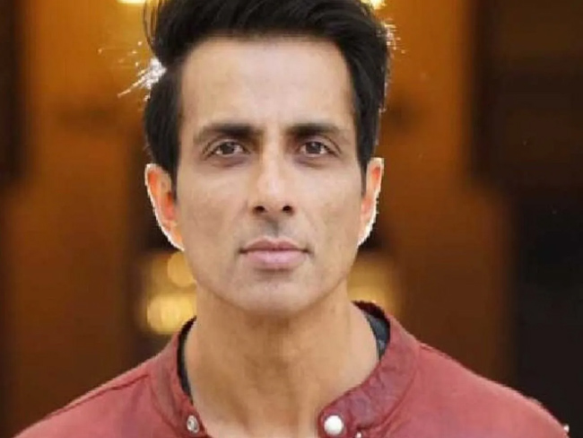 Sonu Sood To Be Honoured With Humanitarian Of 2020 Award