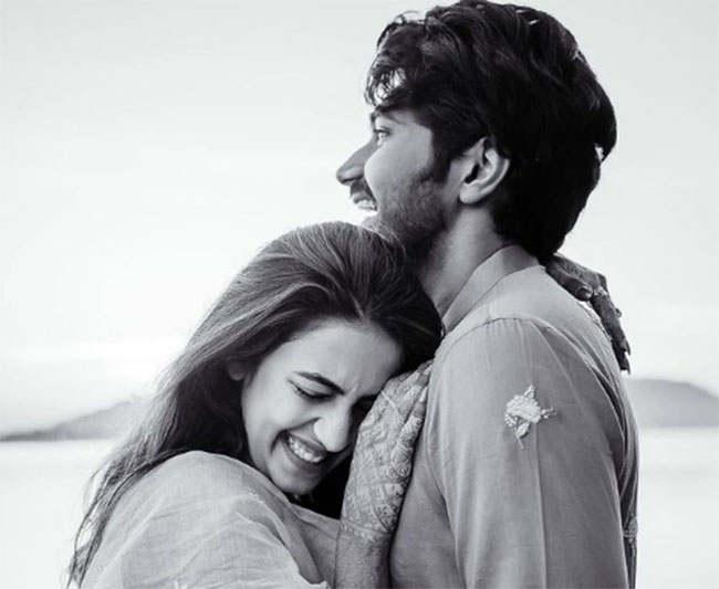 మెగా డాటర్ జంటకు కరోనా టెస్ట్స్ చేసారా..??