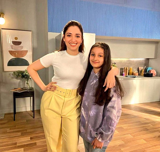 సితా పాపతో తమన్నా చెలిమి సితా పాపతో తమన్నా చెలిమి