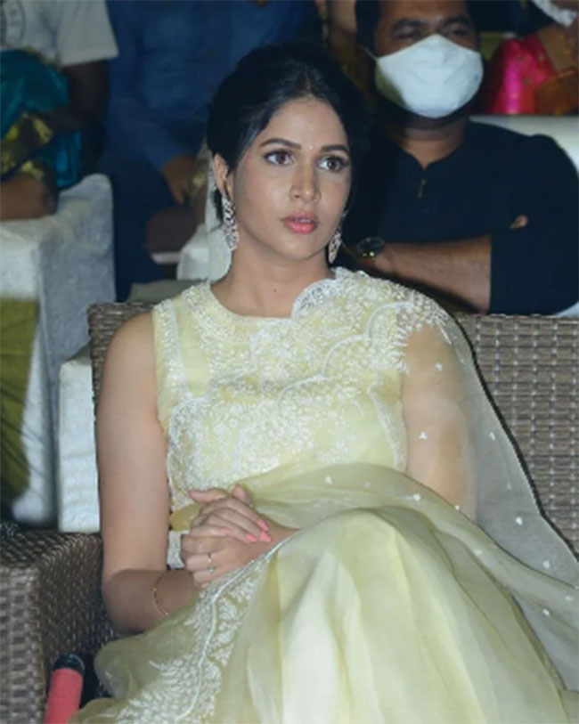 Lavanya Calls Sundeep ‘Anna’ & Shocks Everyone!