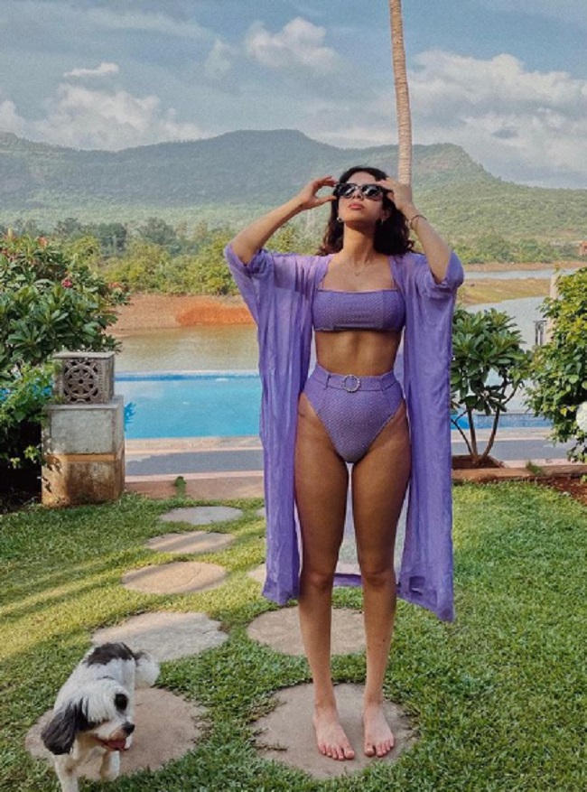 Kushi : ఖుషీ ఖుషీగా బికినీ ట్రీట్.. జాన్వీ ఇక ఇంటికే! Kushi : ఖుషీ ఖుషీగా బికినీ ట్రీట్.. జాన్వీ ఇక ఇంటికే!