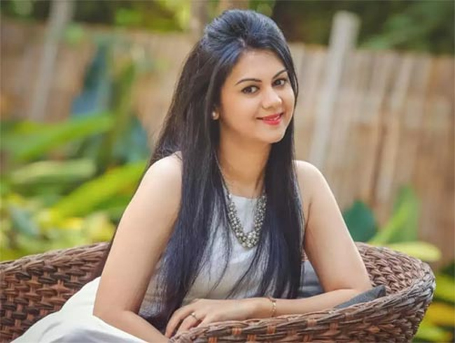 Actress waiting for comeback, willing to shake a leg in songs like Pakka Local Actress waiting for comeback, willing to shake a leg in songs like Pakka Local