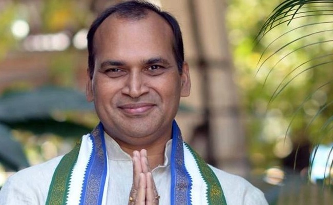 నష్టాలు చూపెట్టి..300 కోట్ల పన్ను ‘రాంకీ’ ఎగ్గొట్టిందా? నష్టాలు చూపెట్టి..300 కోట్ల పన్ను ‘రాంకీ’ ఎగ్గొట్టిందా?