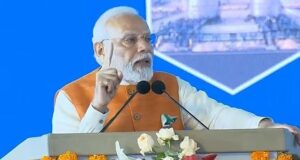 మోడీకే దిమ్మ తిరిగే షాకిచ్చిన సొంత పార్టీ నేతలు